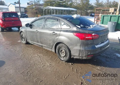 2015 Ford Focus Se z USA, uszkodzony, nr VIN 1FADP3F28FL229286